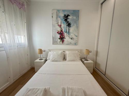 Cast2 Apartment right next to Puente Triana, Séville