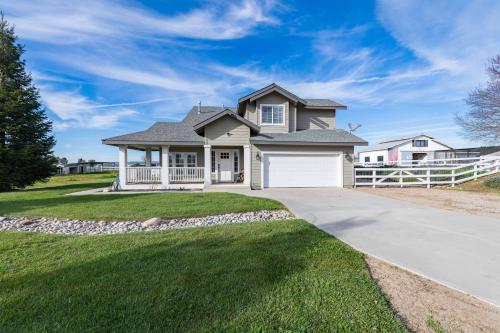 Our Place Farmhouse – khách sạn tại Paso Robles