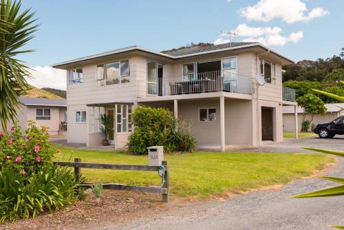 Waitangi Beach House Bay of Islands