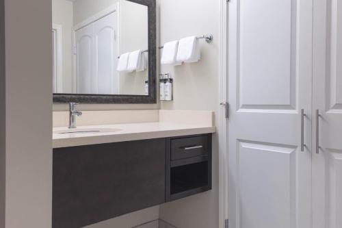 Photo - Staybridge Suites Corona South by IHG