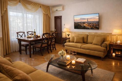 Gusarskiy Hotel and Apartment - image 5