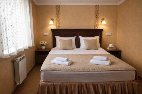 Gusarskiy Hotel and Apartment - image 4