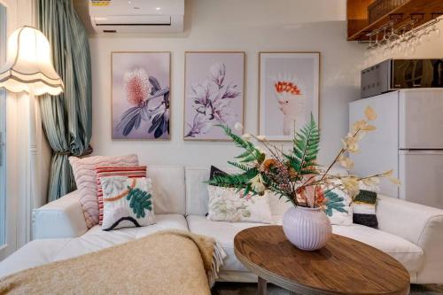 The Chelsea Cottage Alfresco Living East Redfern - image 6