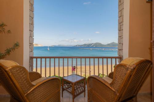 . Methoni Beach Hotel