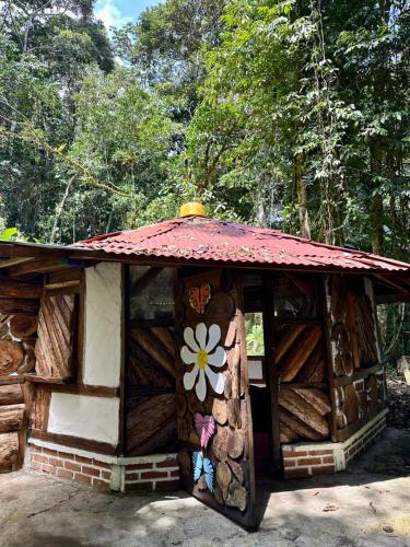 Exterior view, Bosque de Oro in Apia