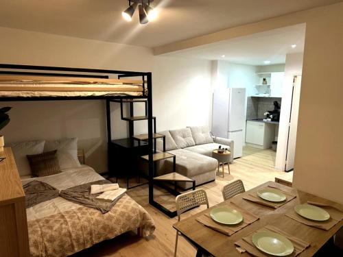 Appartement proche Moulin rouge, Montmartre