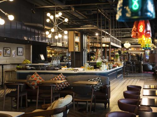 Bar/lounge, ibis Amsterdam Centre in Amsterdam