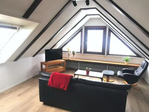 Charmante Ferienwohnung mit sonniger Loggia in Celle, Deutschland