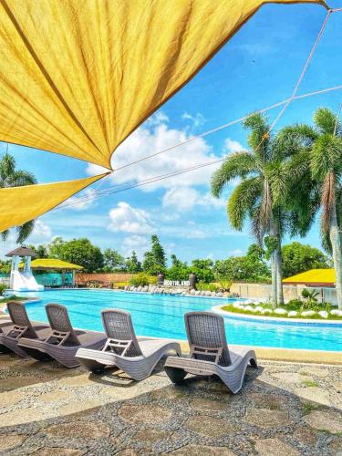Northland Resort Hotel Manapla - 수영장