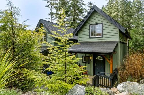 The Cabins at Terrace Beach in Ucluelet, Canada