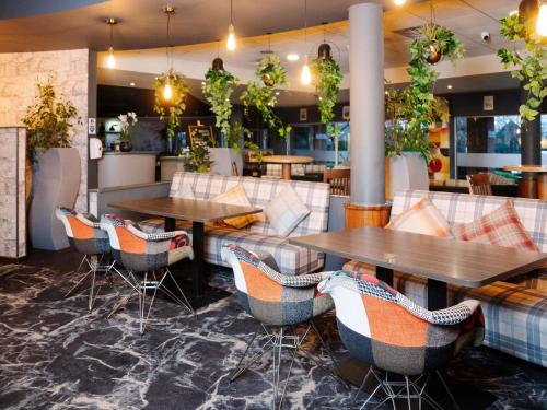 Pub/salong, Novotel Milton Keynes Hotel in Milton Keynes