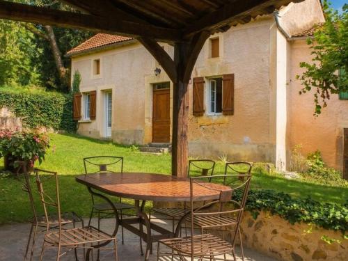 Maison de charme près de Belvès avec cheminée, terrasse, animaux admis - FR-1-616-542 – khách sạn tại Prats-du-Perigord
