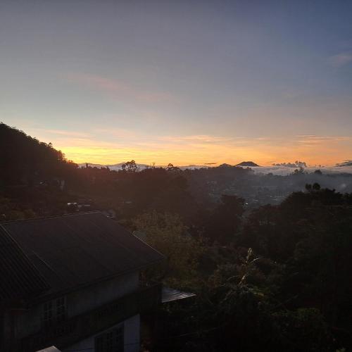 Redwood inn homestay in Nuwara Eliya