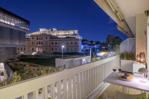Acropolis Amazing Apartment with Parthenon view, Athens