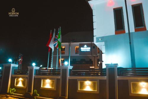 Hebron Hotels And Suites Owerri in אוורי