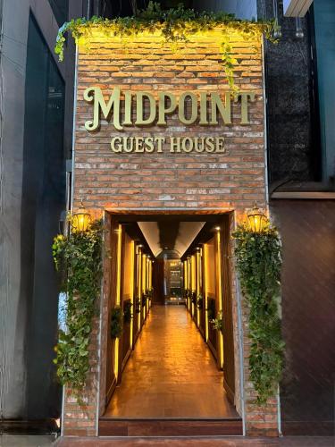 Midpoint Guesthouse in Seo-myeon