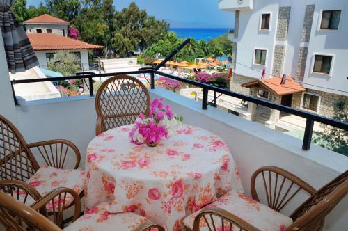 Two-Bedroom Apartment with Sea View