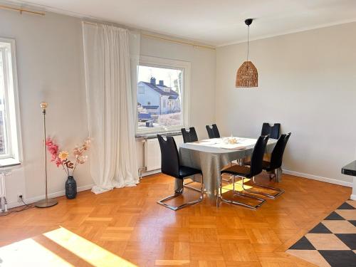 Exclusive villa with a stunning view in Sigtuna