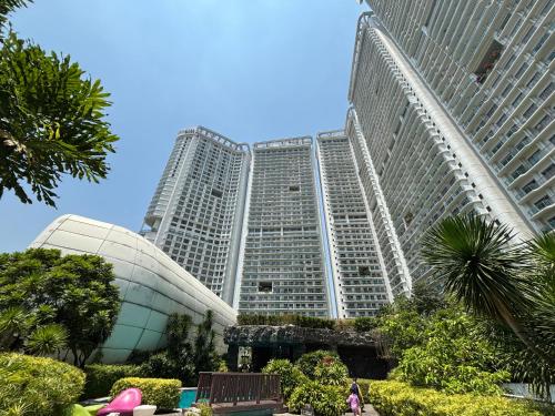 AMOREsuite Hotel Residences at Acqua