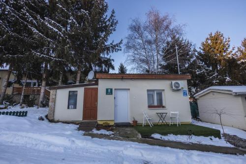 A szálláshely kívülről, Home for two in Igal