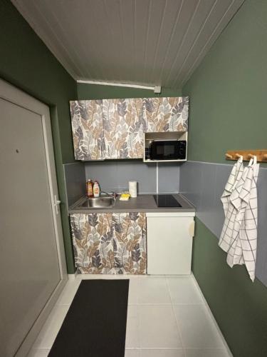 Home for two in Igal