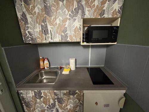 Home for two in Igal