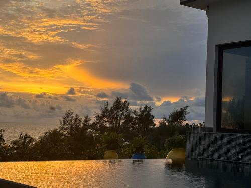 Piscina, Family home for 8 guests with direct beach access in Cap Skirring
