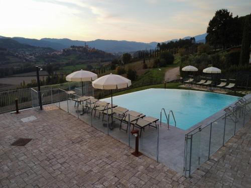Басейн, Spacious apartment in Poppi with shared pool in Поппі