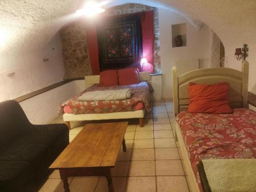 A pas d'âne (A pas d'ane) in Plan-de-Baix