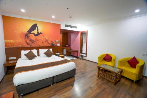 room detail thumbnail 1