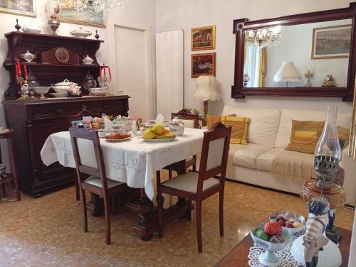 Ételek és italok, B&B Assereto in Rapallo