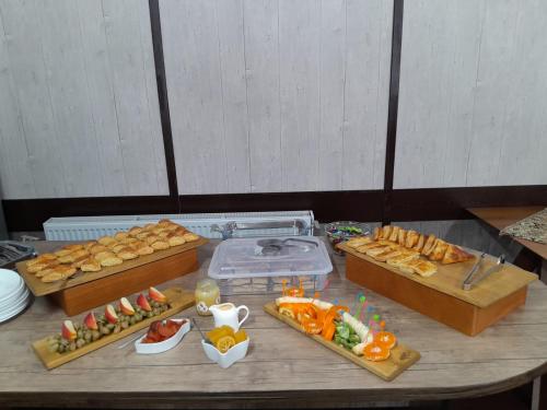 Makanan dan Minuman, Lore Adventure in Stepʼanavan