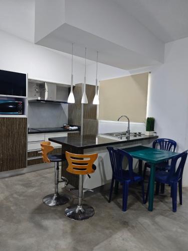 Casa comoda en ciudad El Tigre Venezuela in El Tigre