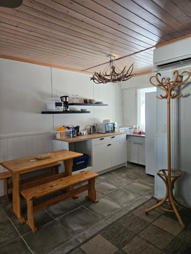 مطبخ, B&B RukaTupa in كوسامو