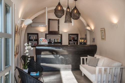 On The Rocks - Small Luxury Hotels of the World - image 3
