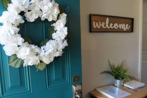 Pet-Friendly Gem Near Ferndale in Hazel Park