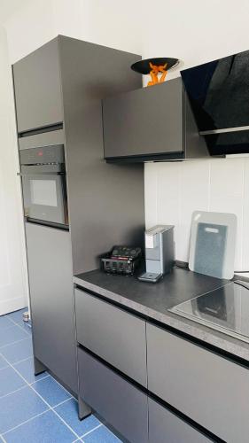 "Frisch renovierte 120 qm Ferienwohnung mit Balkon & Klimaanlage" in 格費爾斯貝爾格