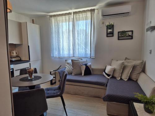 Renovated Apartments Skorin - image 4