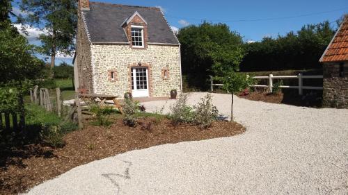 Domaine du Haul - Gîte de La Boulangerie (Domaine du Haul - Gite de La Boulangerie) in Doville