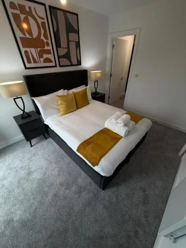 Berkeley Square Apartments by StaySavvy Accommodation photo 2