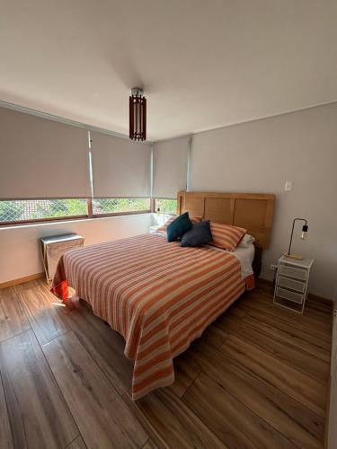 Amplio Departamento en Plaza Ñuñoa - Vista a Cordillera Despejada