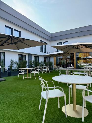 Lake & More Suite Hotel in 帕拉蒂科