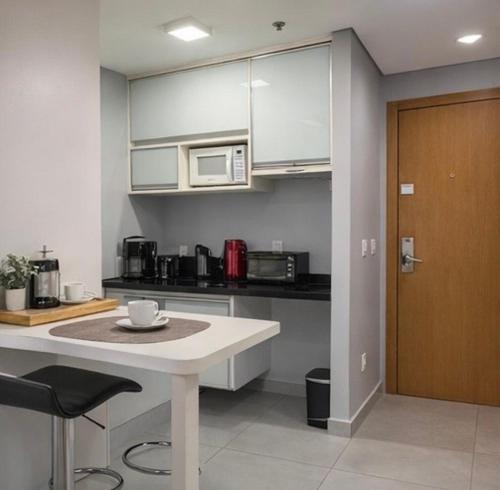 Apartamento Suites Alphaville Flat 1006 in バルエリ