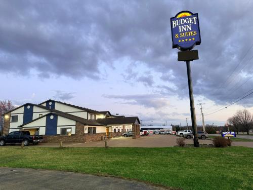 Budget Inn and Suites