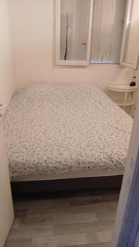 2 Chambres, 4 personnes, jardin, proche centre ville 5
