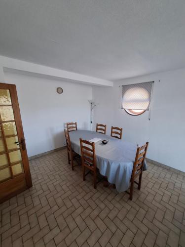 設施, Le gîte de Gabriel- maison (Le gite de Gabriel- maison) in 聖馬丁的布魯