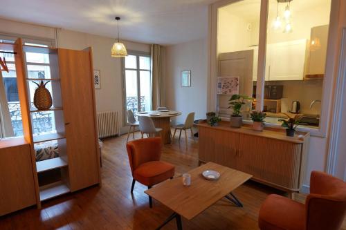 Quiet apartment for two in the heart of Troyes