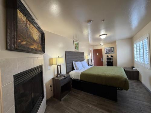 Holland Inn and Suites in Baía do Morro (CA)