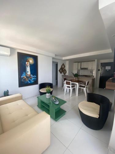Apartamento con vista al mar Edificio Tocahagua 908