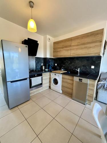 virtuve, Appartement calme proche Nice à 20 min des plages (Appartement calme proche Nice a 20 min des plages) in Colomars